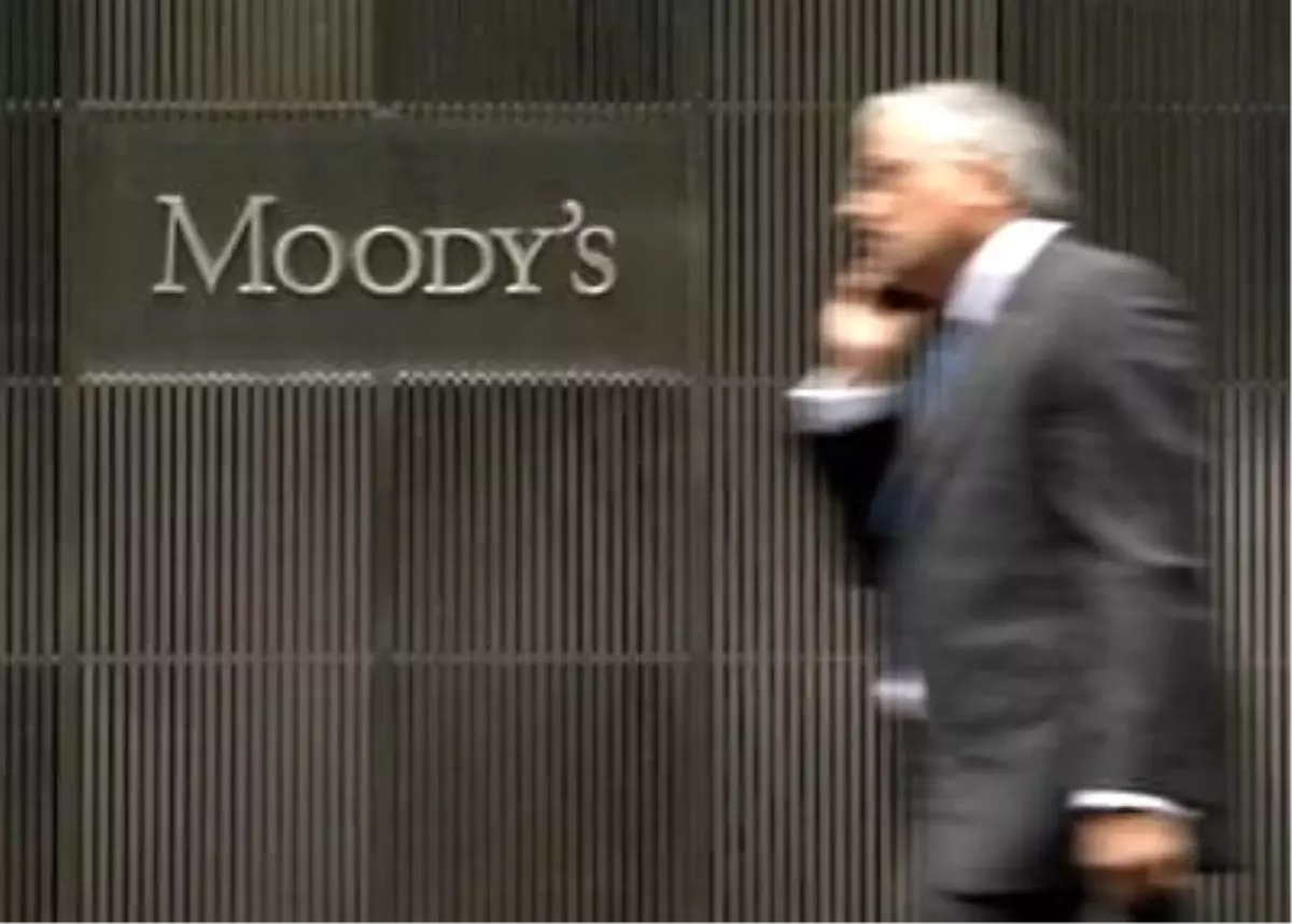 Moody\'s\'in Gözü Cari Açık Finansmanında