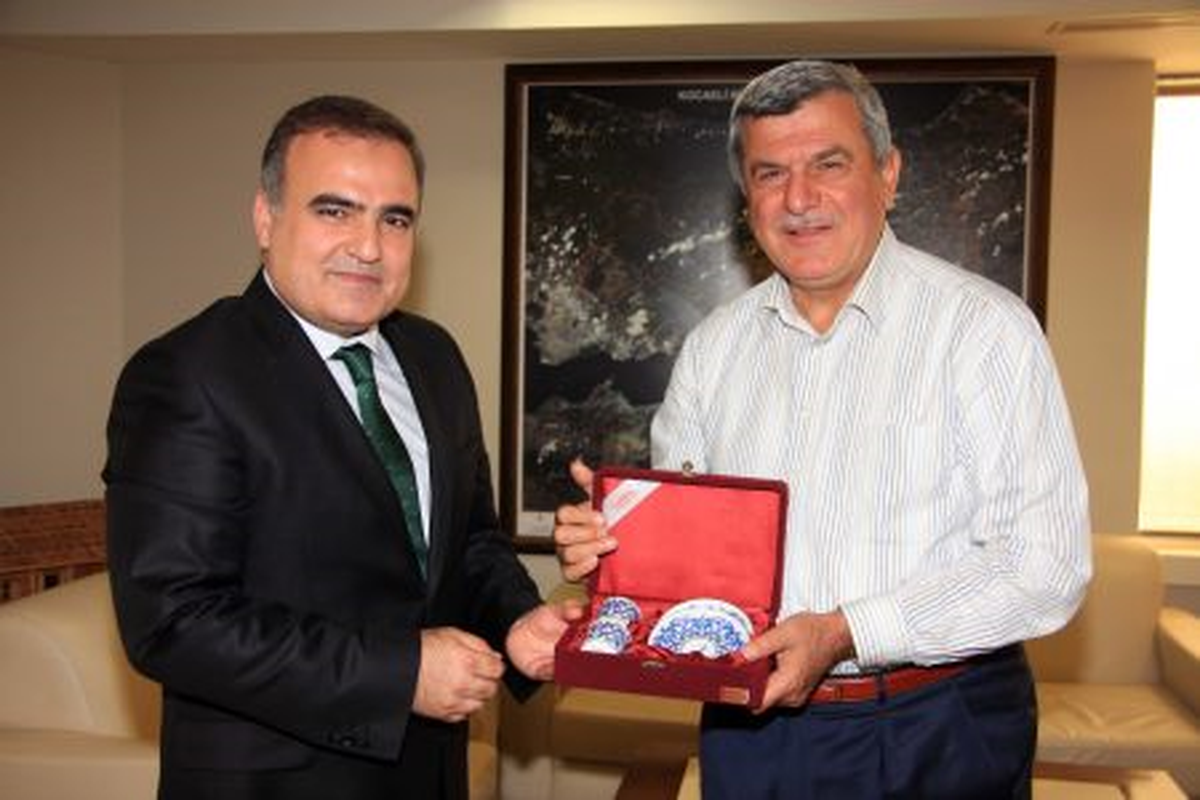 Başkan, Dekan Çolak\'a Başarılar Diledi