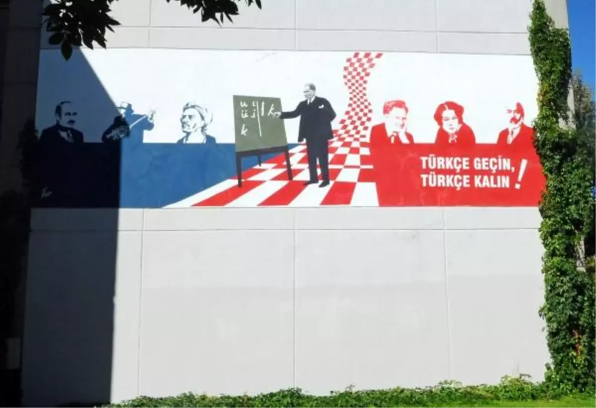 Hacettepe Rektörü: Bizdeki Yabancı Dil Sistemi Sömürge Ülkelerinde Var