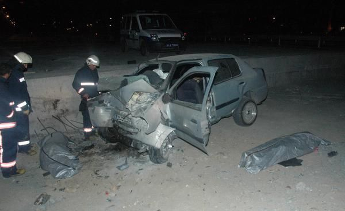 İstanbul Avcılar\'da Trafik Kazası: 2 Ölü…