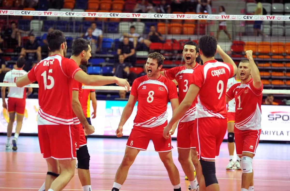 A Milli Erkek Voleybol Takımı Portekiz\'e Gidiyor