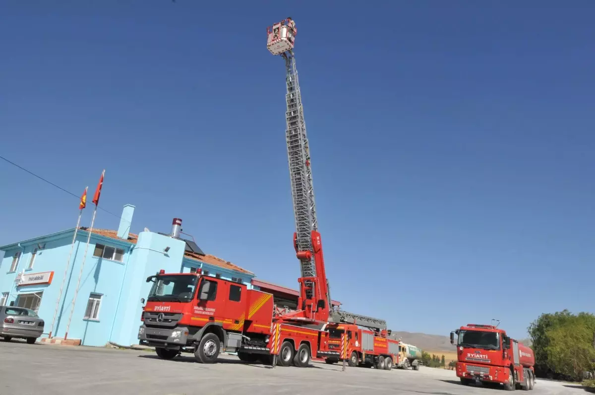 Yeni Araç İtfaiyenin Gözdesi Oldu