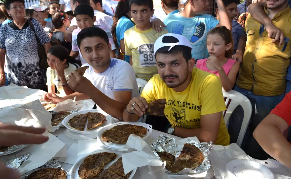 12 Parça Pideyi 5 Dakikada Yedi