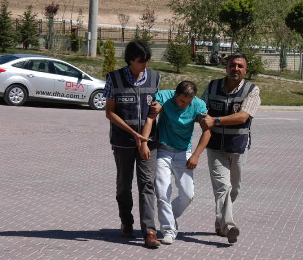 8 Yıl Önce Kaybolan Kızı, Babasının Arkadaşı Kalorifer Kazanında Yakmış (2)