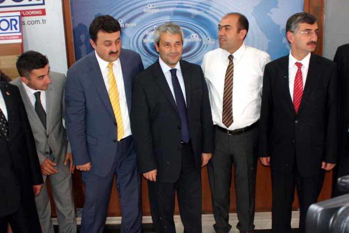 Bakan Ergün, Salıncağa Bindi