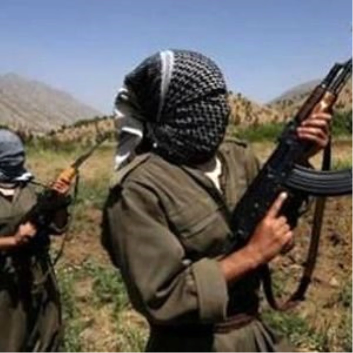 Hakkari\'de Son 2 Ayda 8 PKK\'lı Teslim Oldu
