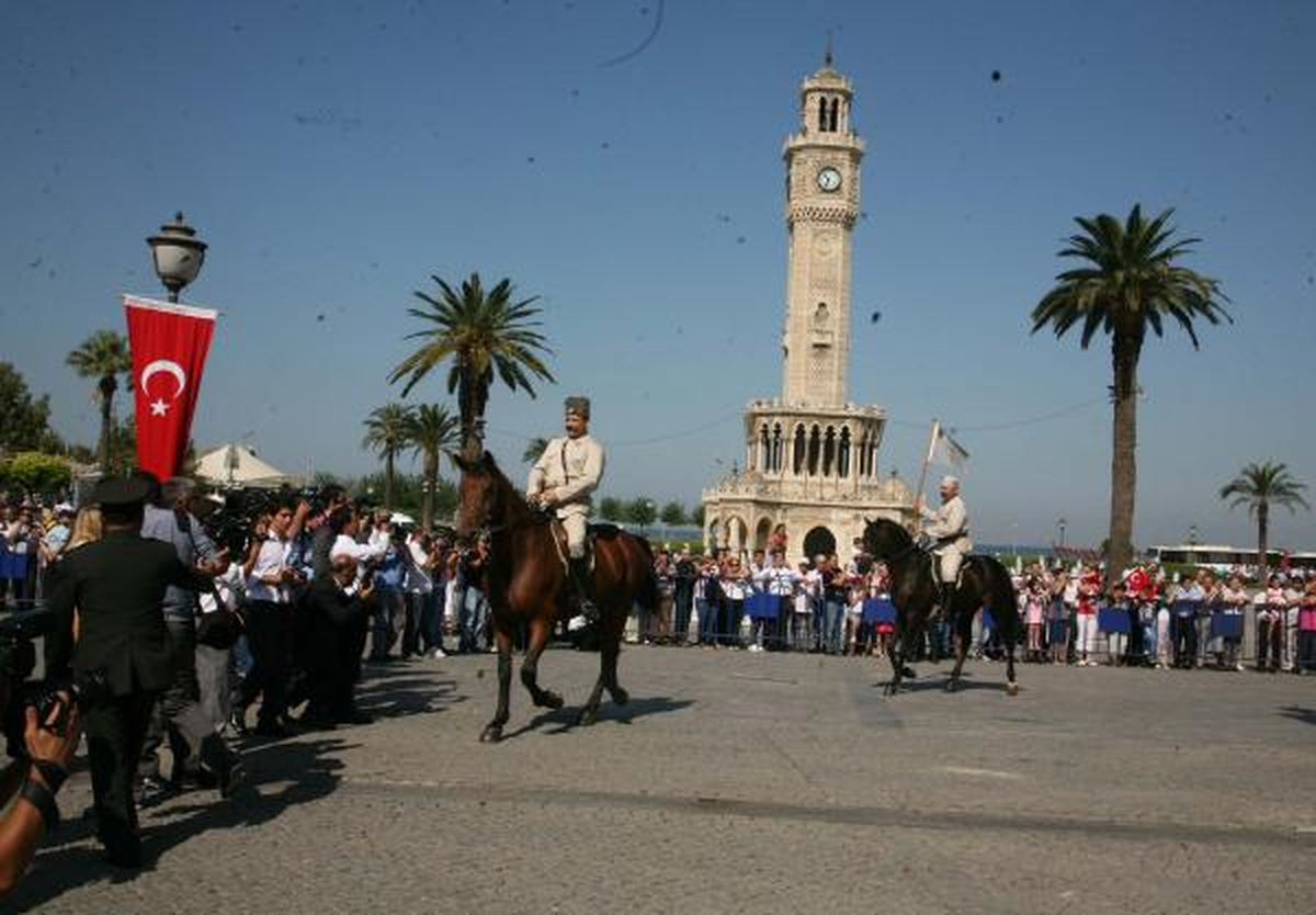 İzmir\'de 89 Yıllık Kurtuluş Günü Geleneği Bu Yıl Yok