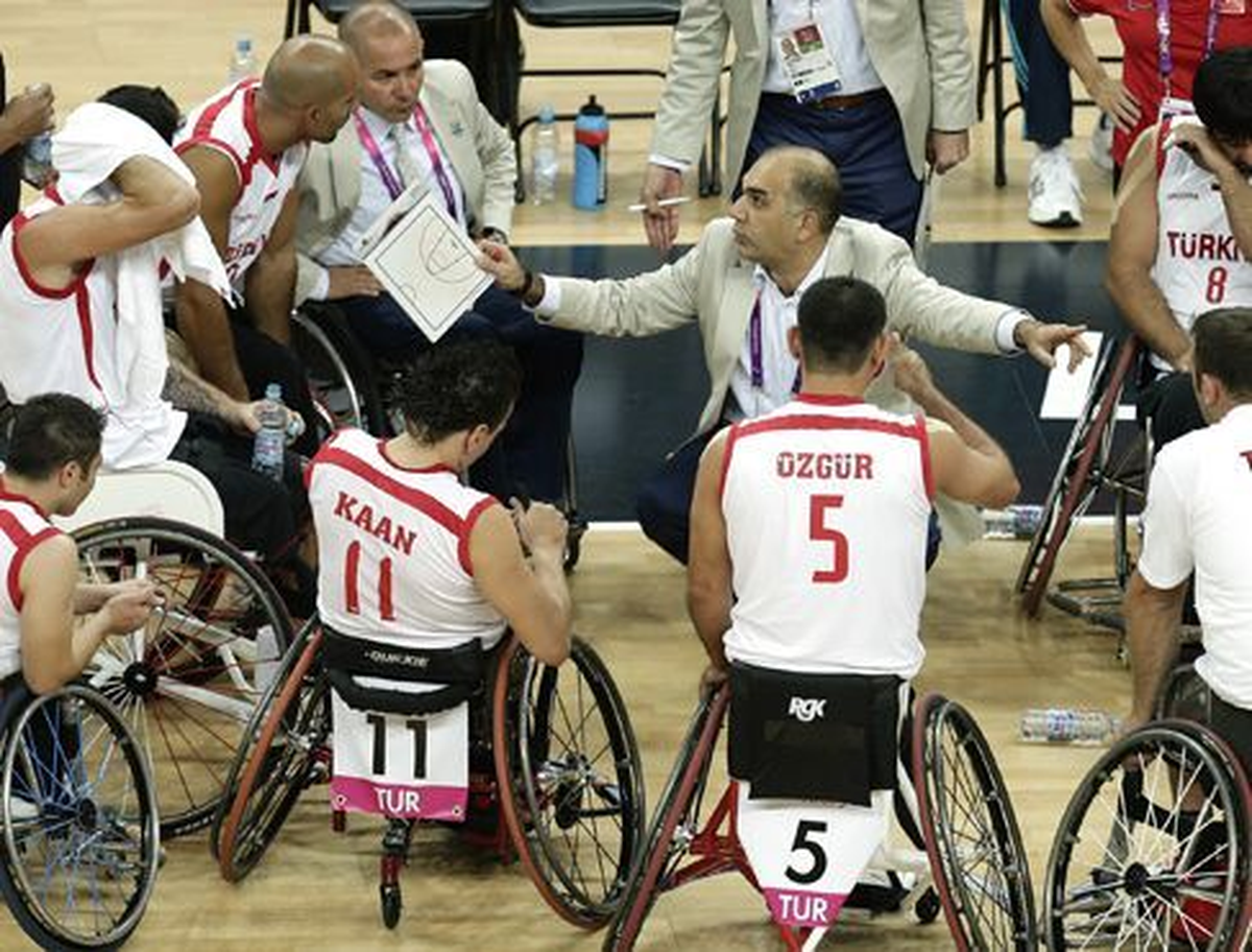 Paralimpik Sporcular Şehitler İçin Mücadele Edecek