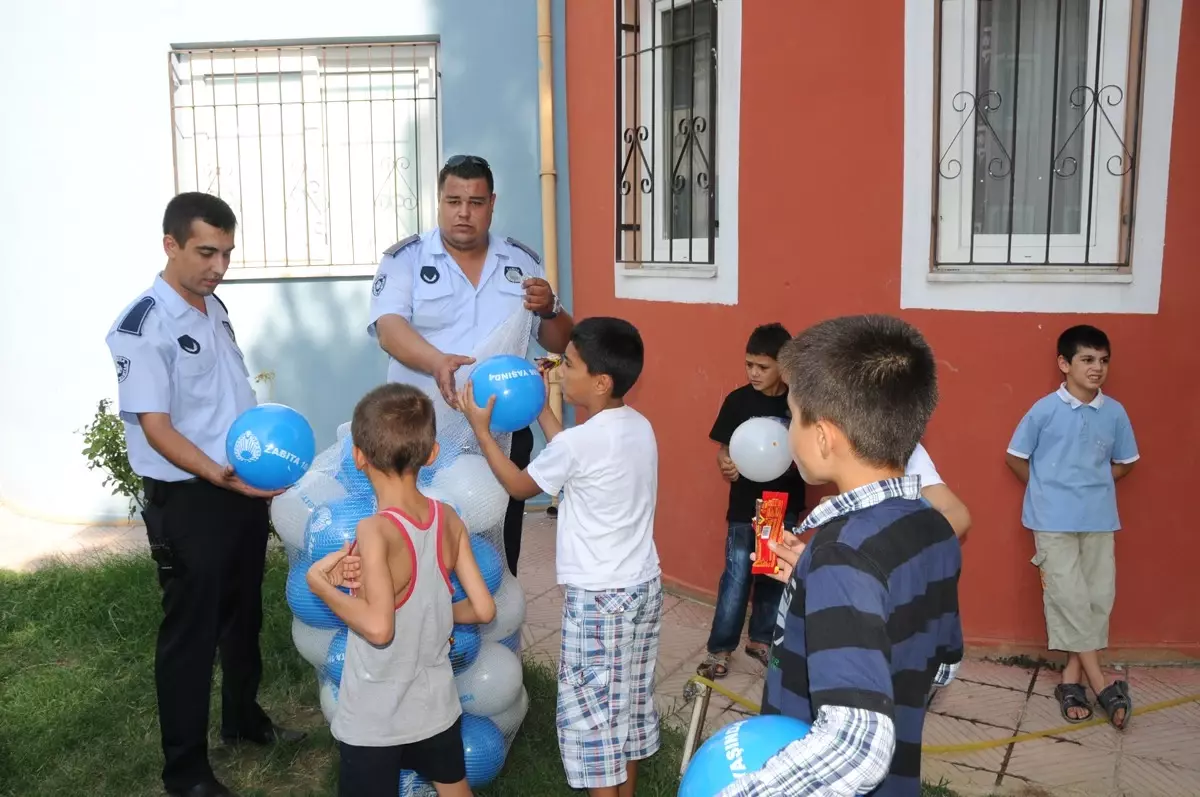 Zabıta Çocukları Sevindirdi