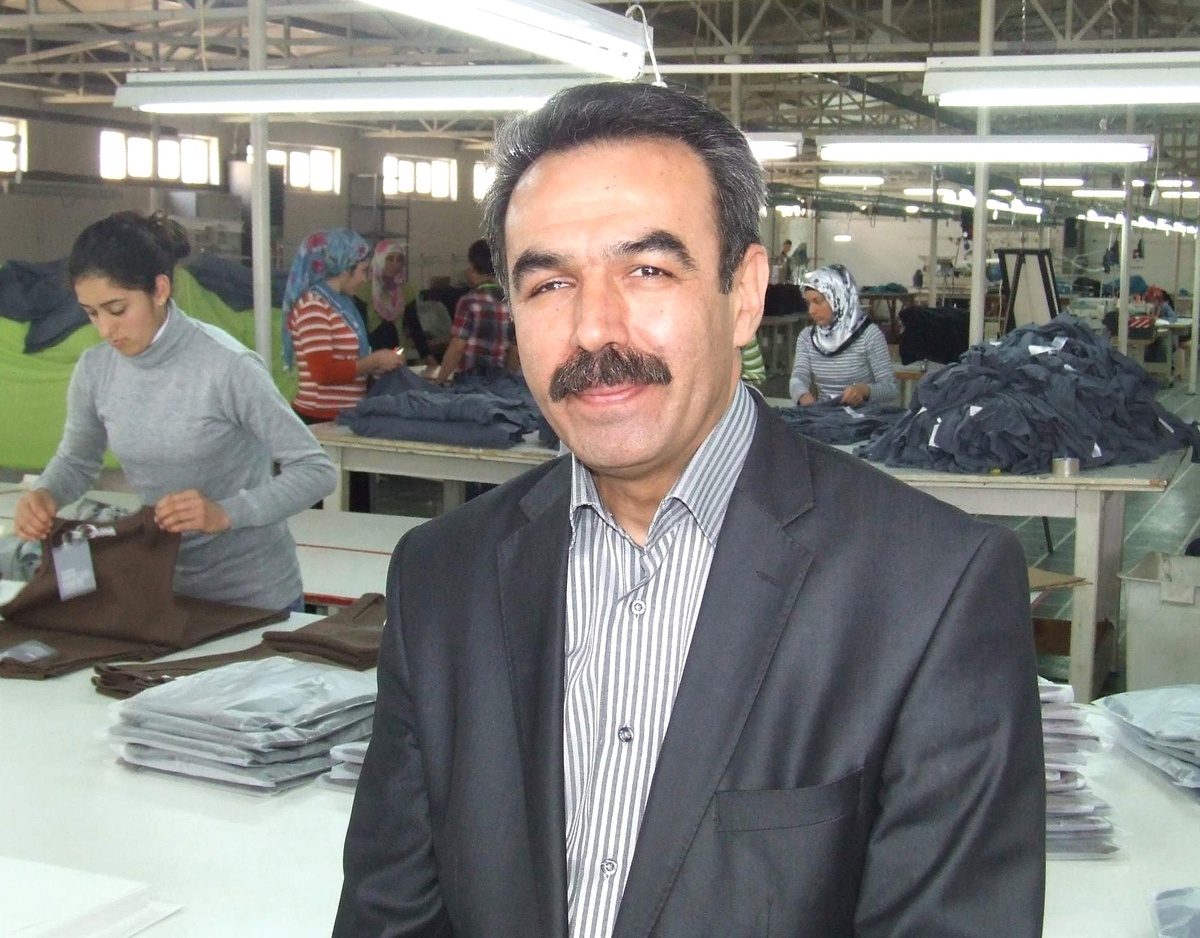 Ateks Başkanı Açıkgöz\'den Fakir Müslüman Ülkelere İstihdam Teklifi