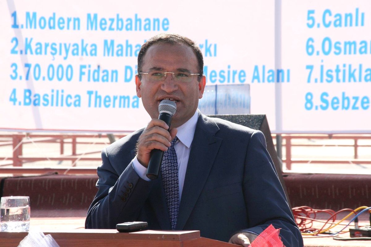 Bozdağ\'dan Kılıçdaroğlu İmzası