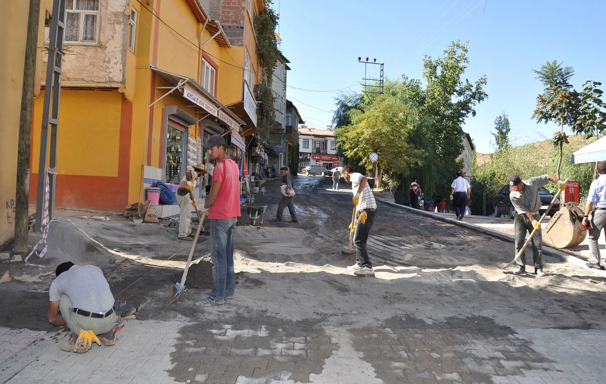 Başkan Çakır\'dan Konak\'a Ziyaret