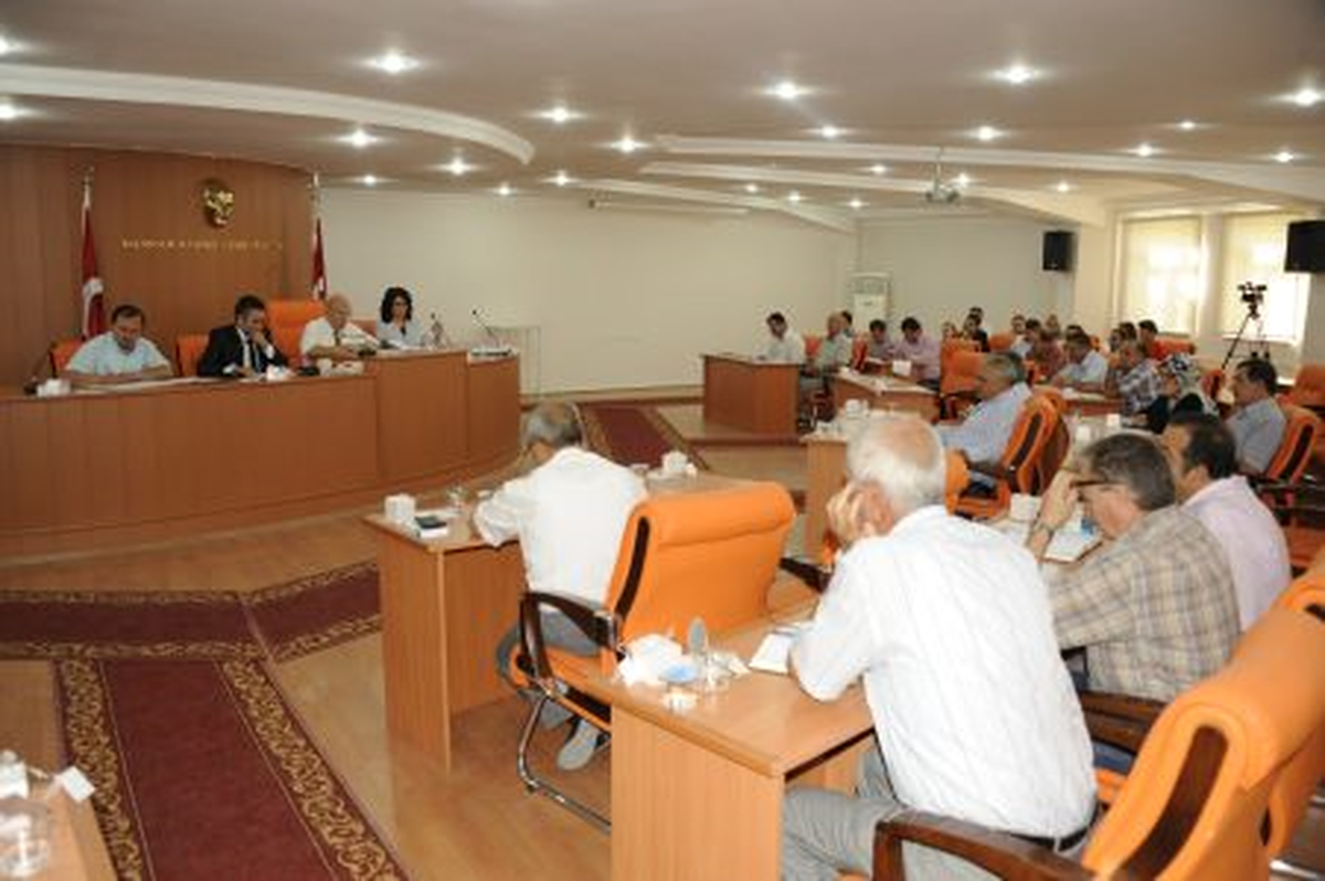 Belediye Meclisi Tatilin Ardından Yeniden Toplandı