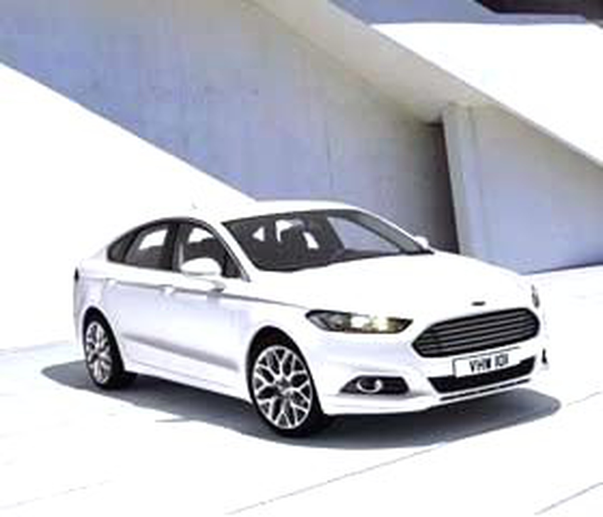 Ford Mondeo Yenilenen Yüzüyle Karşınızda