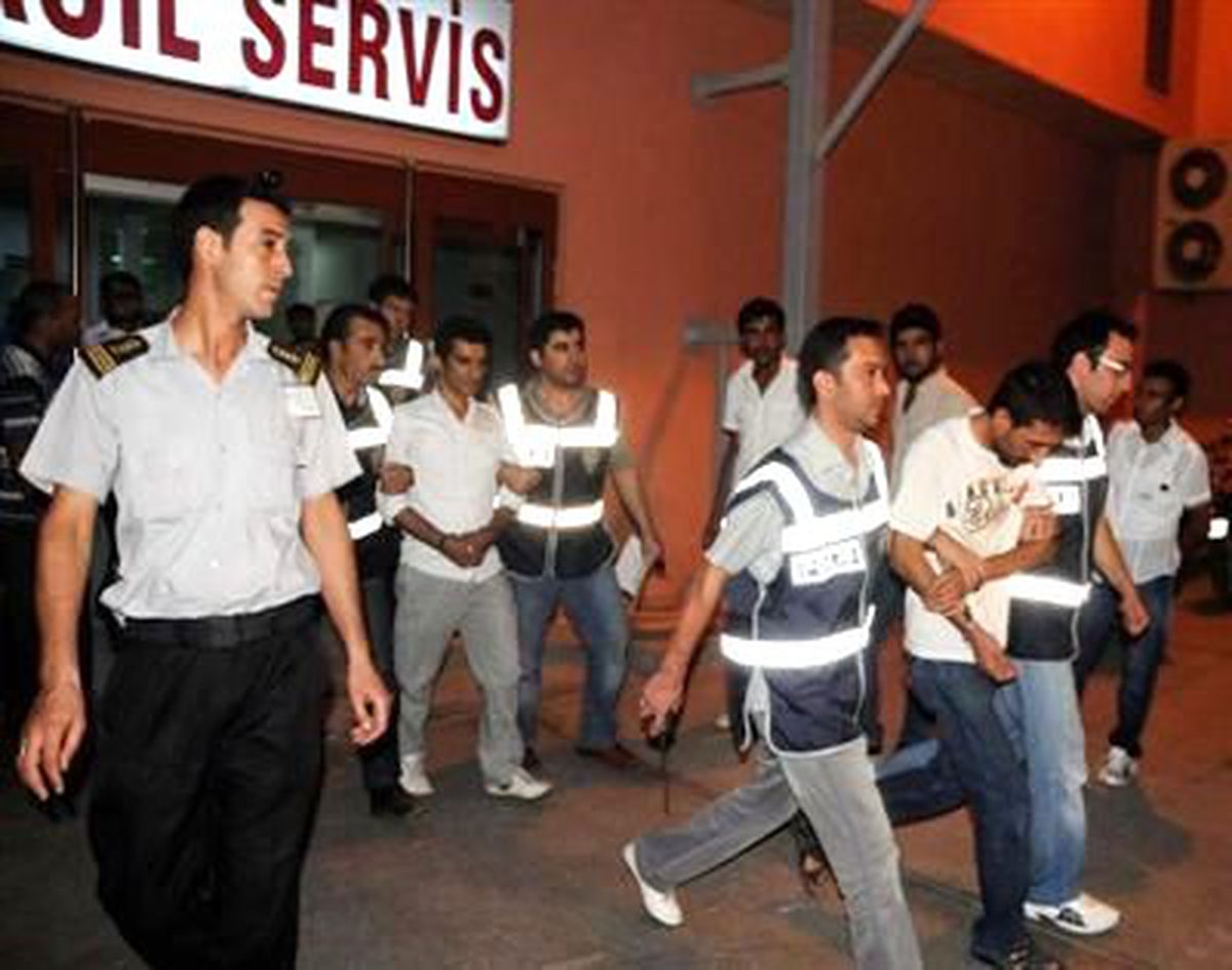 15 Yaşındaki Kıza Çirkin Tuzak