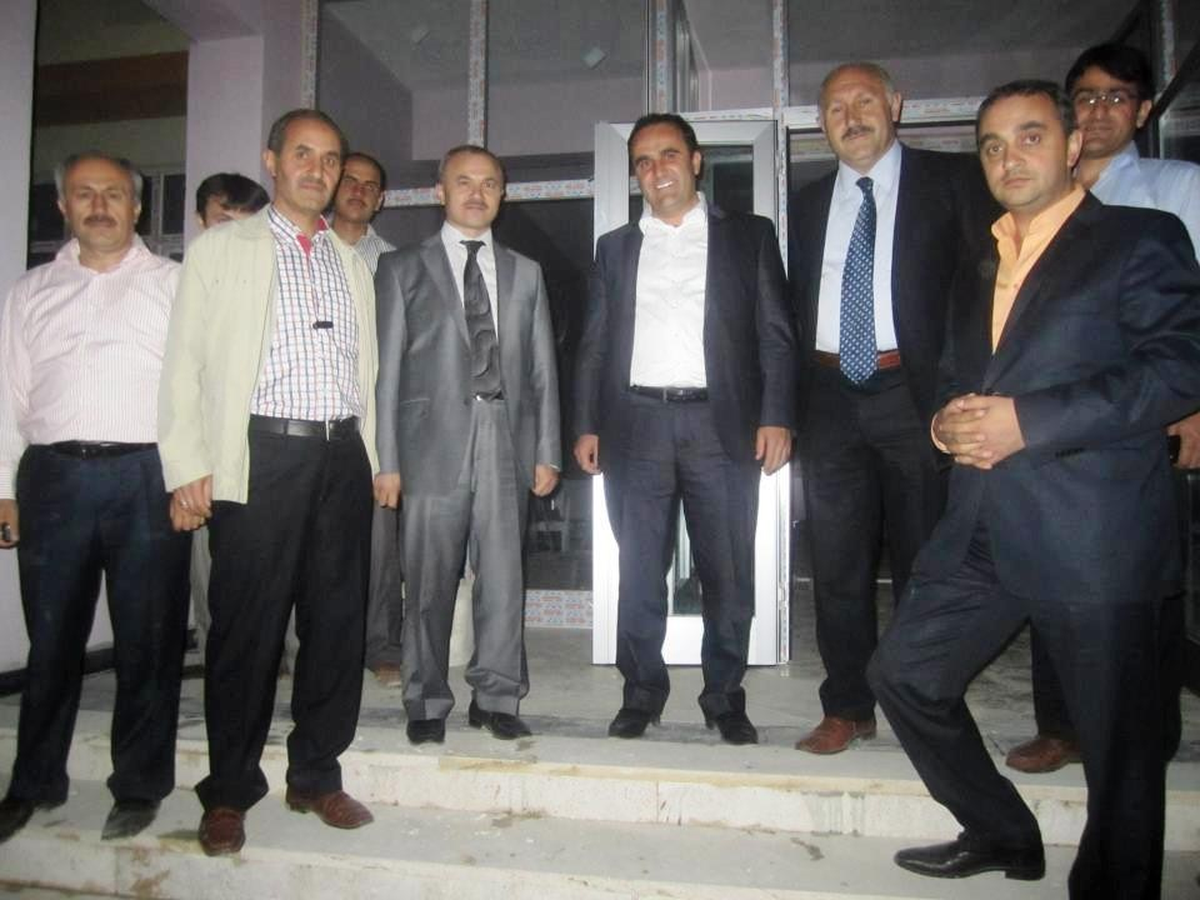 Milletvekili Özbek, Özel Aba Kolejindi İncelemelerde Bulundu