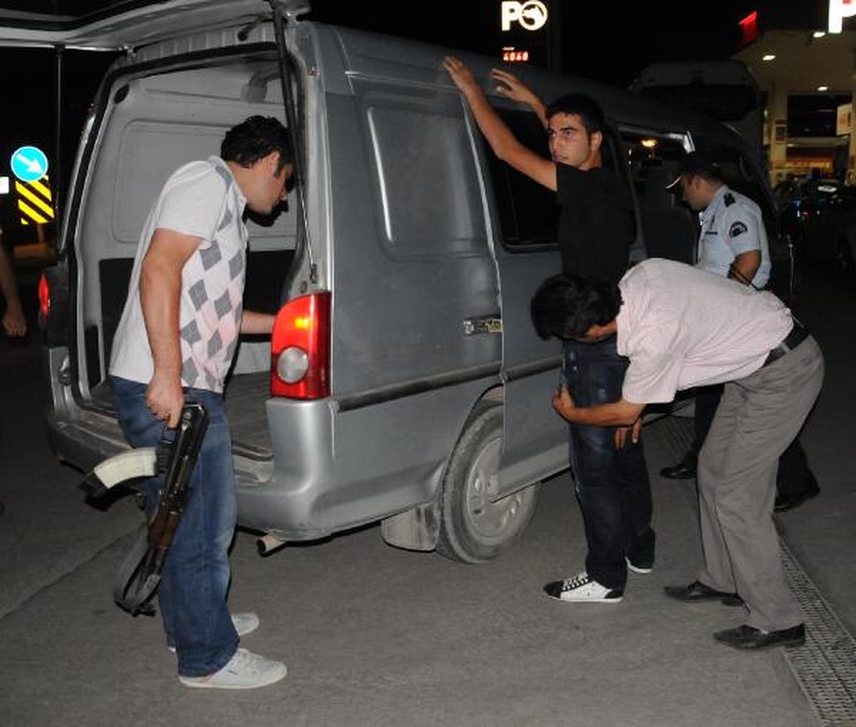 Oyuncak Tüfek Polisi Alarma Geçirdi
