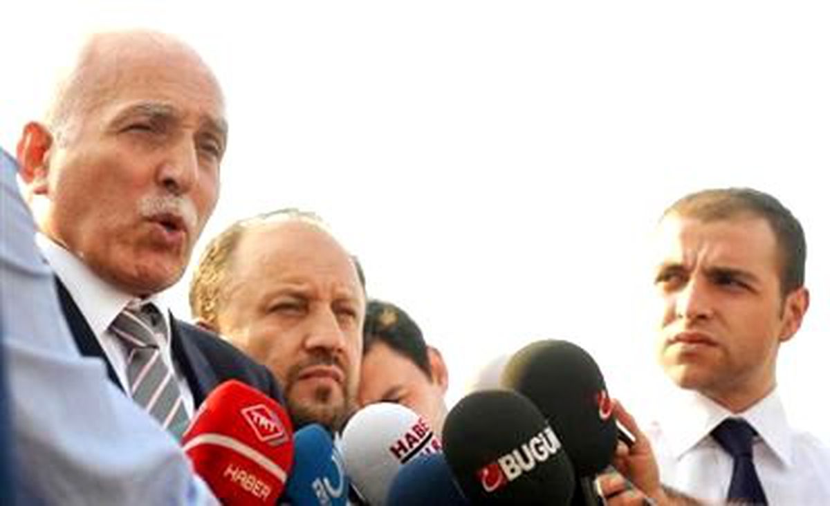 Patlama Olan Kışlaya Giren Sp Genel Başkanı Kamalak: Elim ve Korkunç Bir Olay