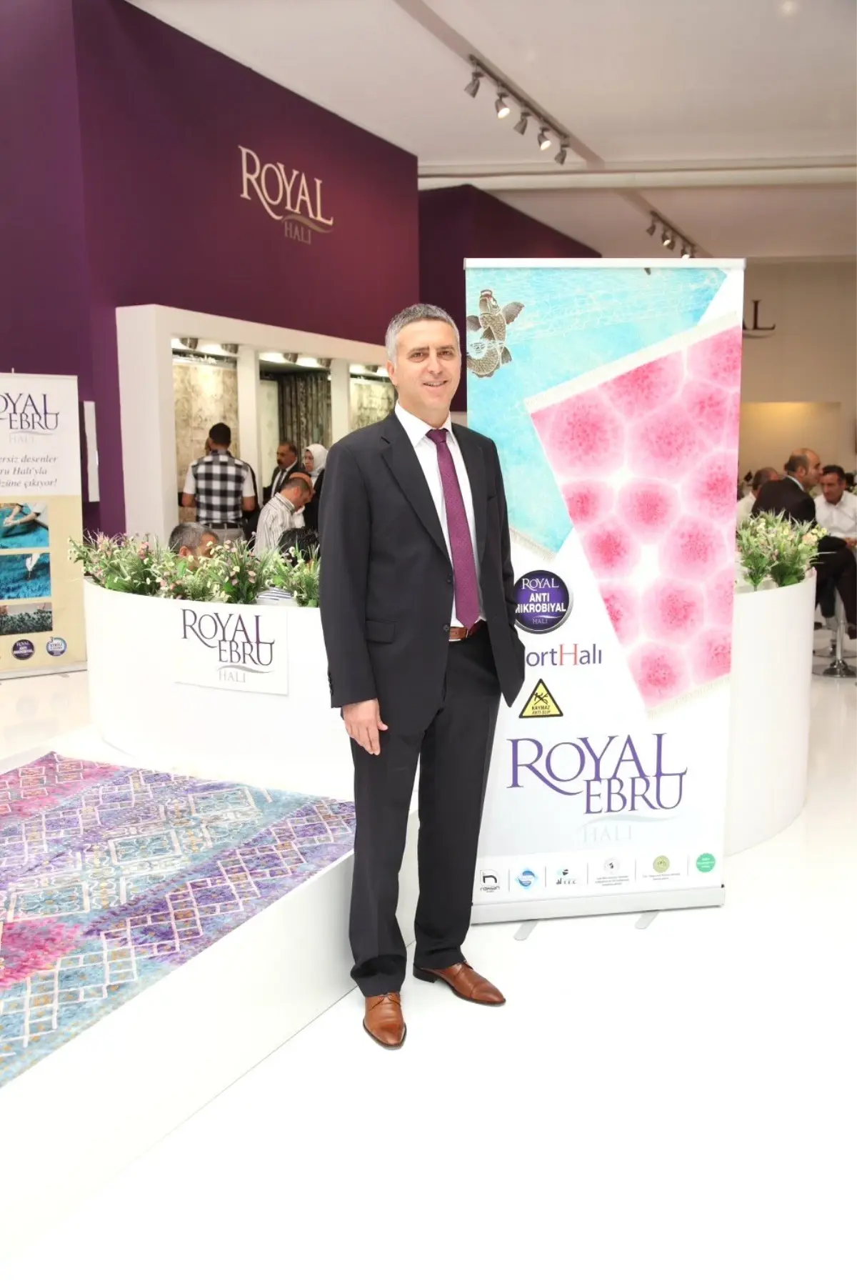 Royal Halı ve Pierre Cardin Halı Fuarın Gözdesi Oldu