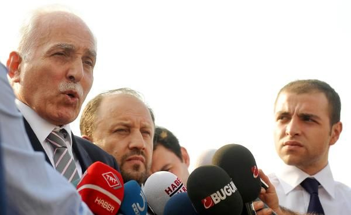 Sp Genel Başkanı Kamalak Patlamanın Olduğu Kışlada