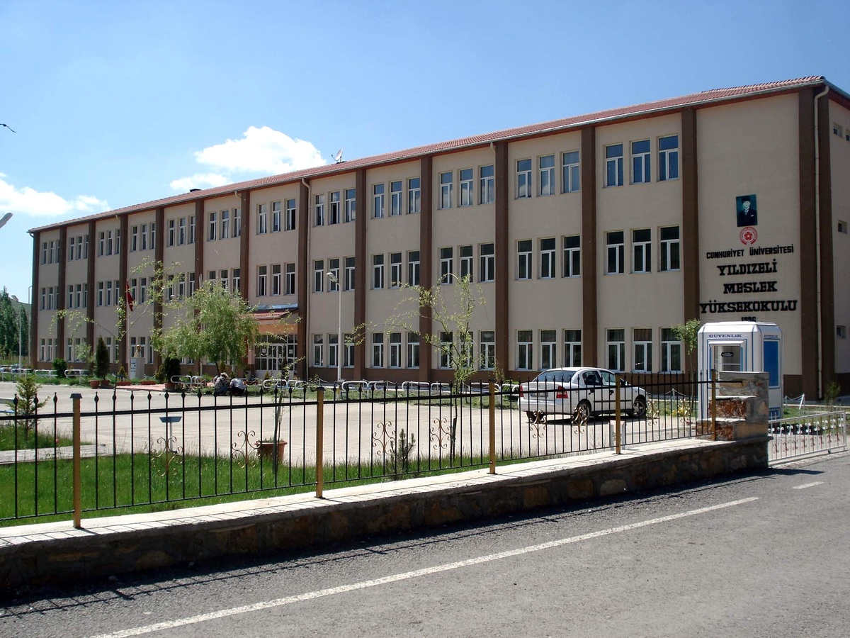 Yıldızeli Meslek Yüksek Okulu Yeni Eğitim Öğretim Yılına Hazır