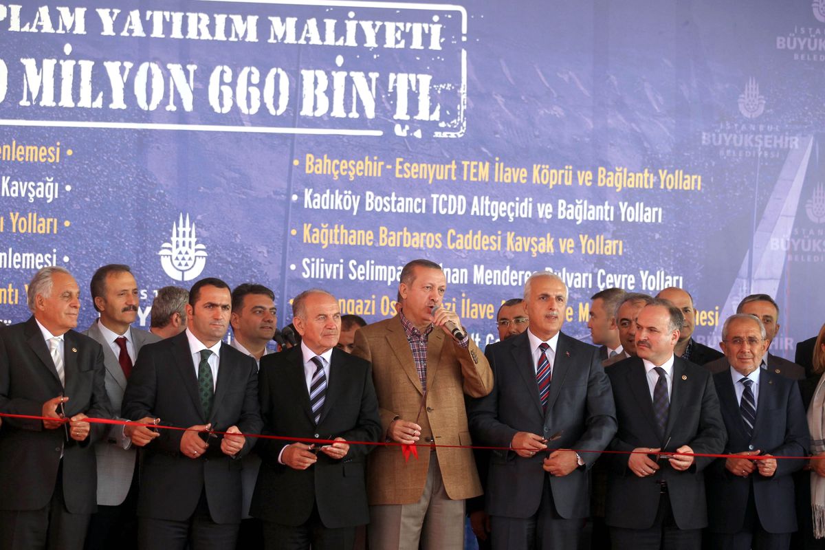 1 Başbakan Erdoğan, İbb\'nin Çayırbaşı Tüneli ile 20 Kavşak ve Yolun Açılış Töreninde Konuştu
