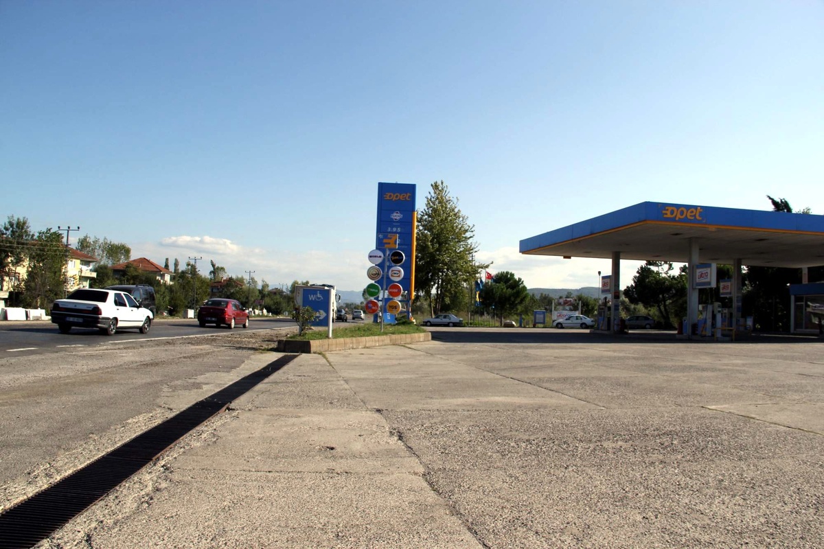 10 Kişinin Yaralandığı Kaza, Kameralara Yansıdı