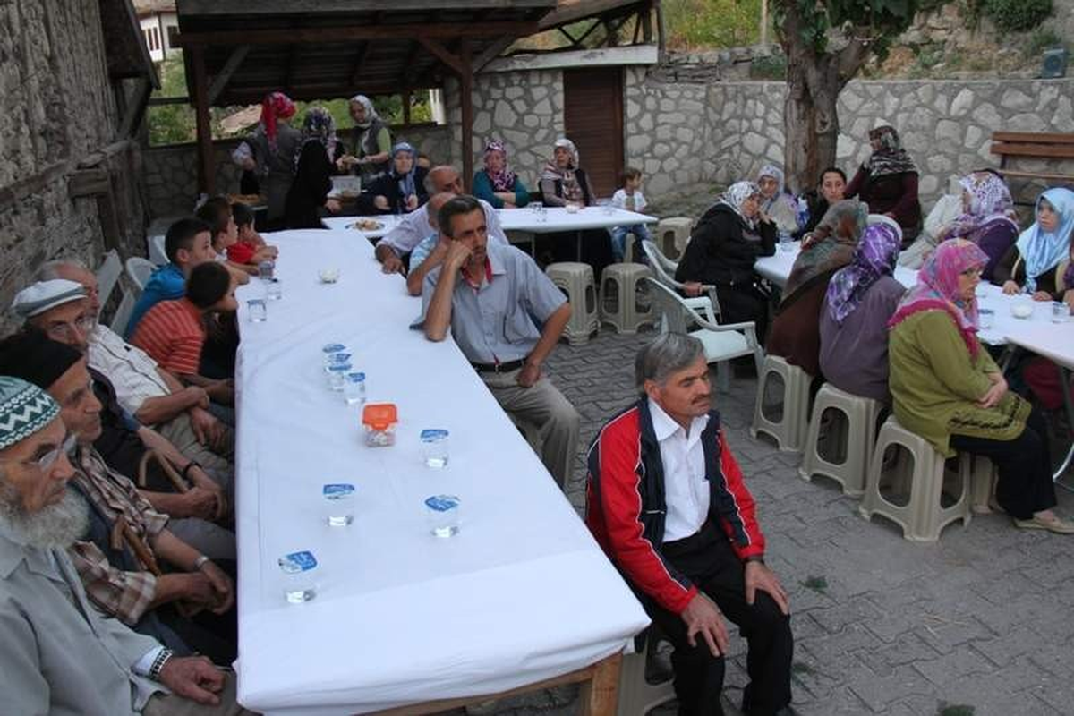Başkan Aksoy Mahalle Sakinleri ile Buluştu