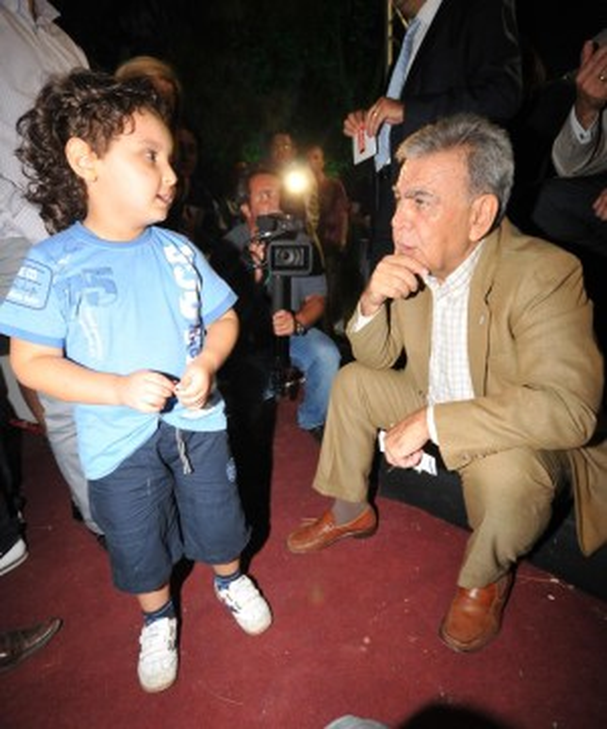 Başkan Amca\'dan "Sarı Otobüs" İstedi