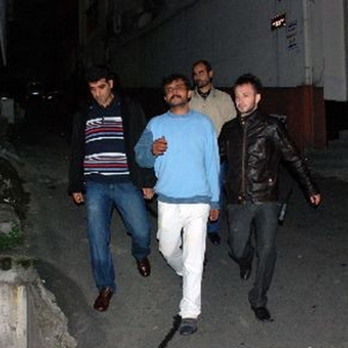 Bir Garip İntihar Girişimi