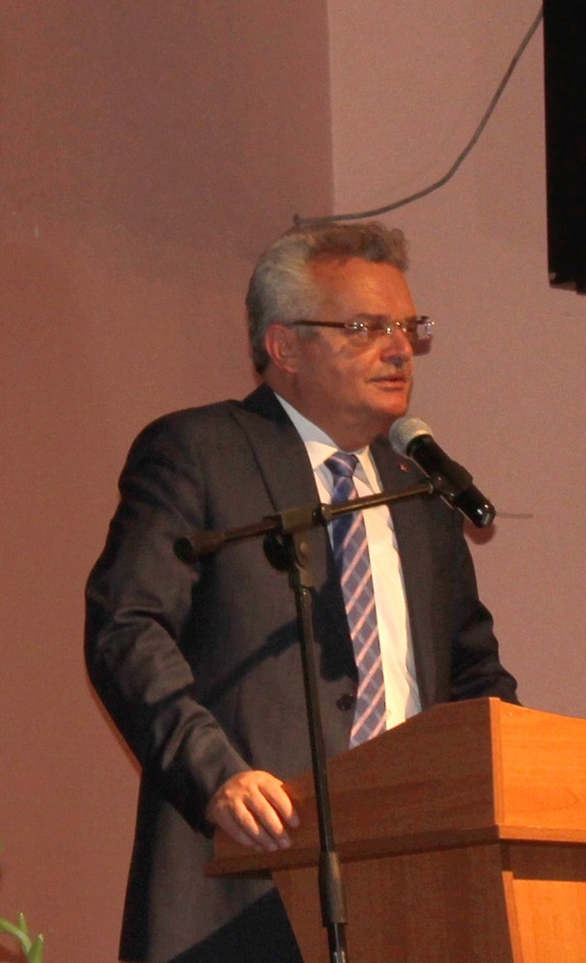 Çankırı\'da "Anadolu\'nun İslamlaşma Sürecinde Darü\'l-Hadisler" Sempozyumu