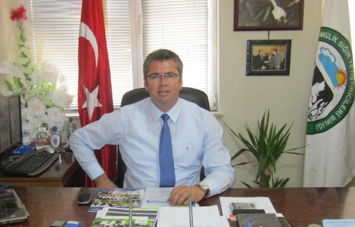 Dermenci: Yüksek Yem Fiyatları, Büyükbaş Hayvan Varlığını Riske Atıyor