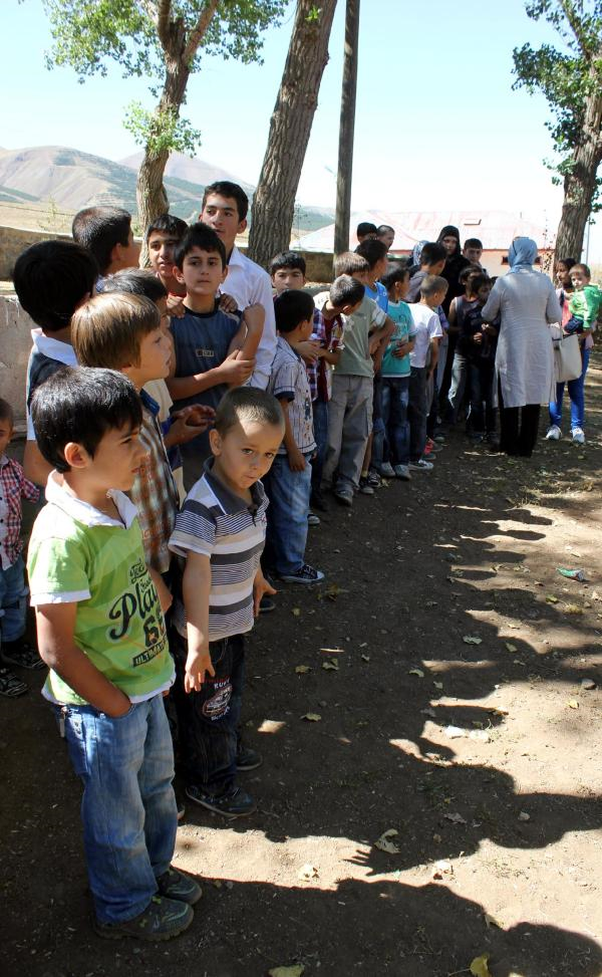 Kadınlara Türbede Piknik