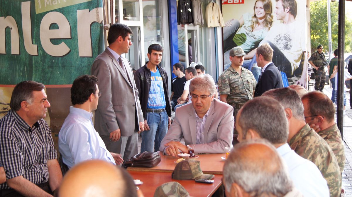Kars Valisi Eyüp Tepe Kağızman\'da