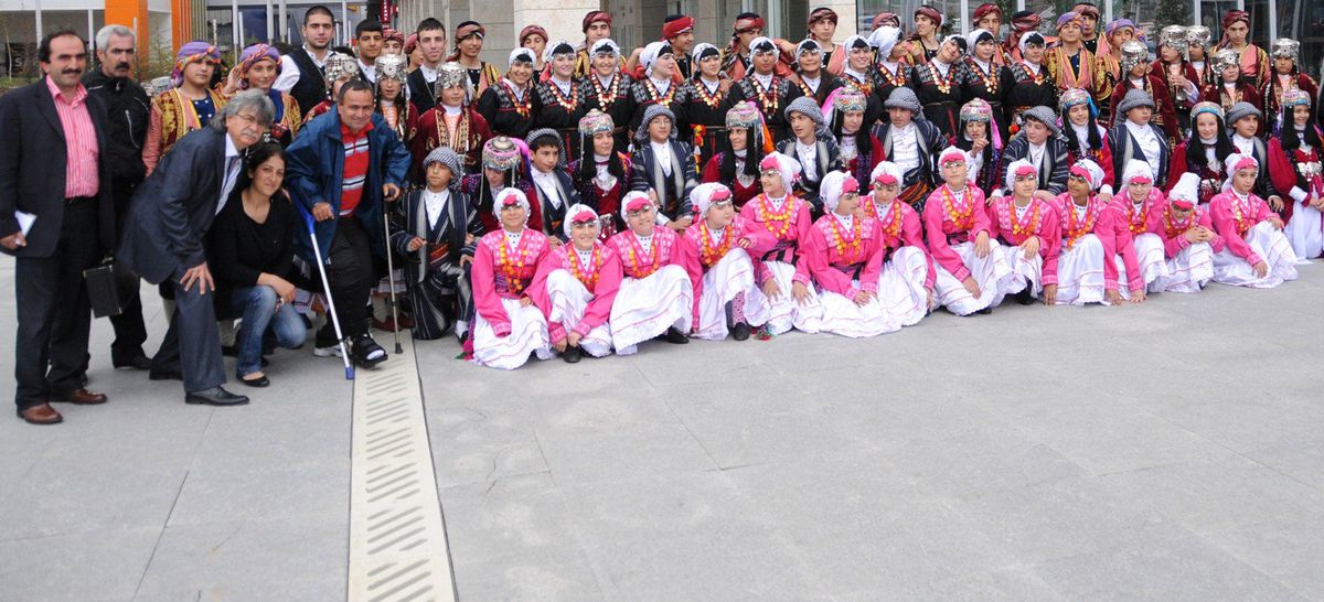 Mamak Belediyesi Folklor Ekibi 300 Kişilik Dev Kadroyla Çalışıyor