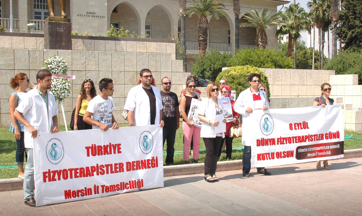 Mersin\'de Dünya Fizyoterapistler Günü Kutlandı