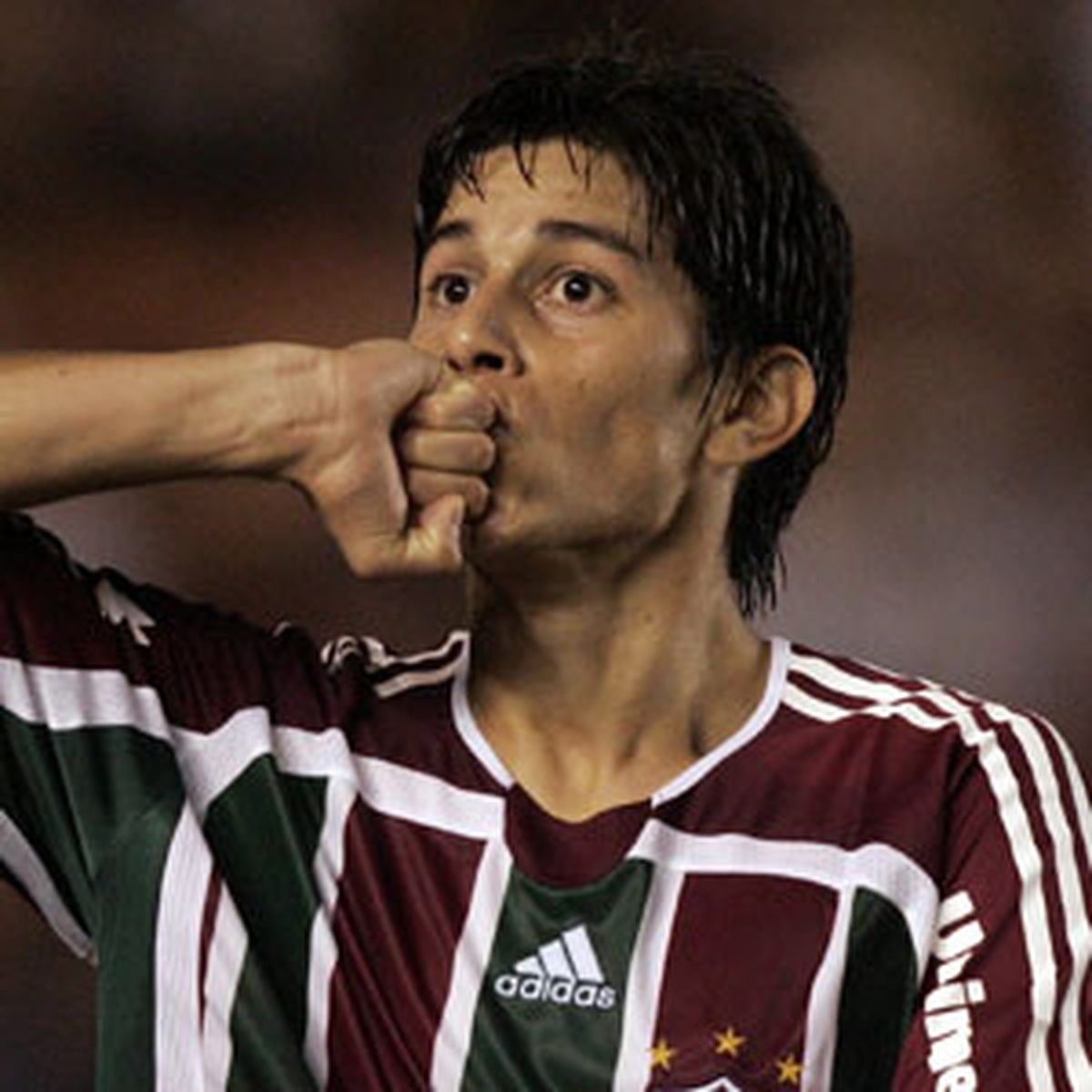 Messi ve Ronaldo\'yu Sollayan Adam