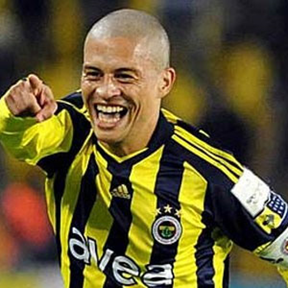 Alex Yüzünden Hesabını Kapattı