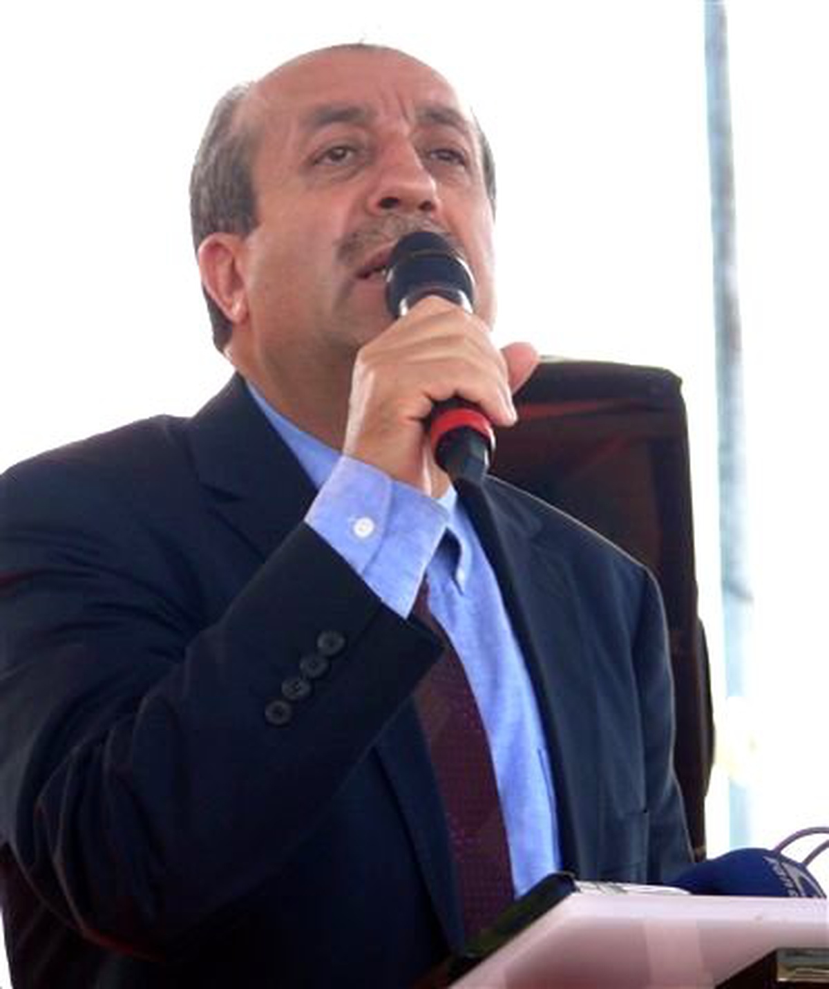 Bakan Eker, Geleneksel Tigem Koşusu\'nu İzledi