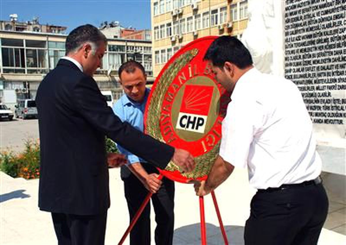CHP\'nin 89. Kuruluş Yıldönümü Adıyaman\'da Kutlandı