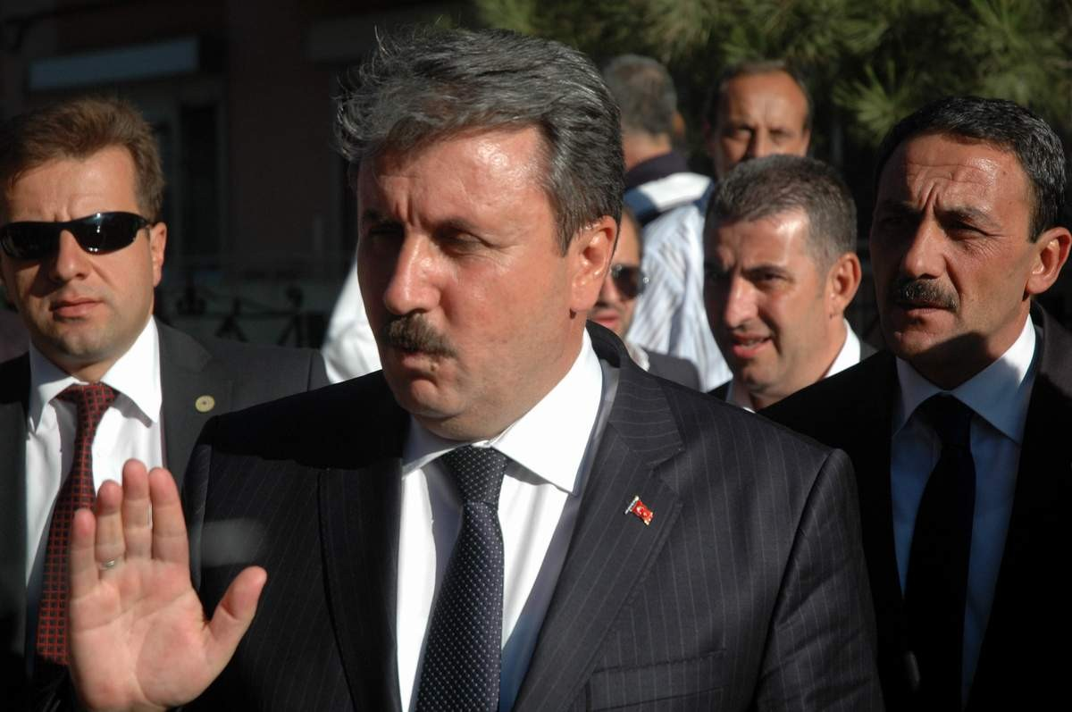 Destici\'den Şehit Ailesine Taziye Ziyareti