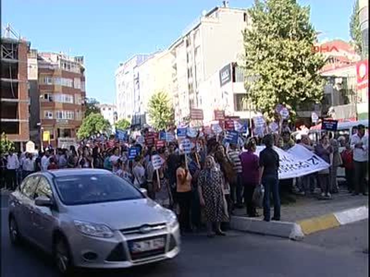 Eğitim Sistemini Protesto İçin Yürüdüler