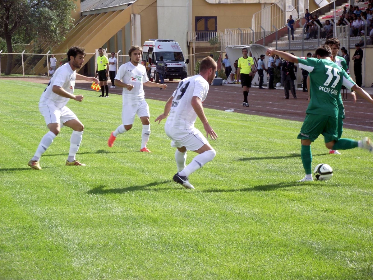 Erzincan Refahiyespor Lige Mağlup Başladı