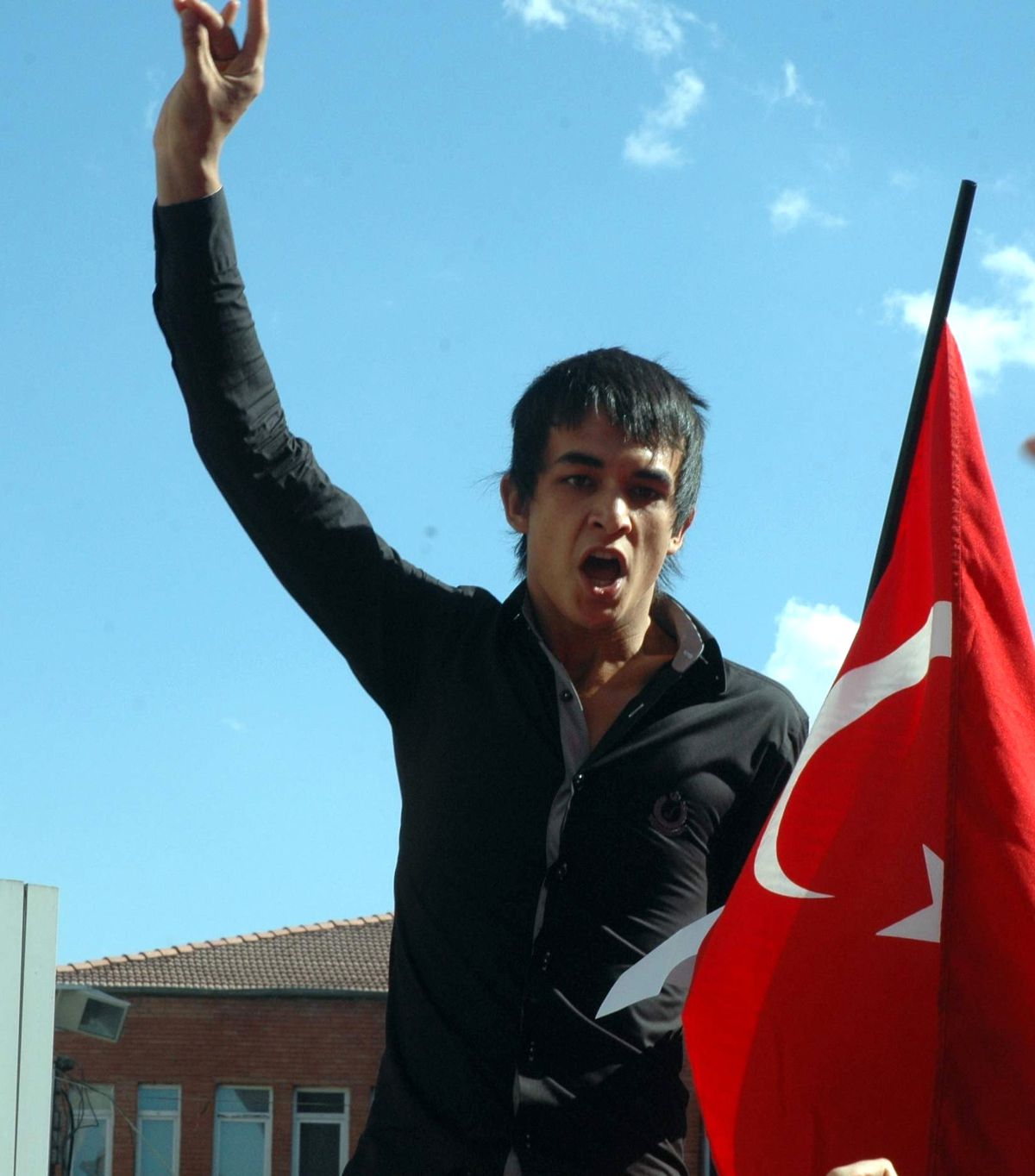 Eskişehir\'li Bir Grup Genç Terör Karşıtı Yürüyüş Yaptı