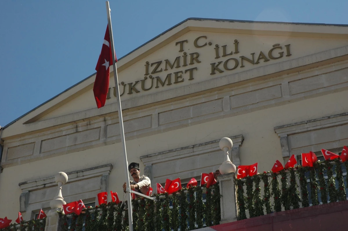 İzmir\'in Kurtuluşunun 90. Yıl Dönümü