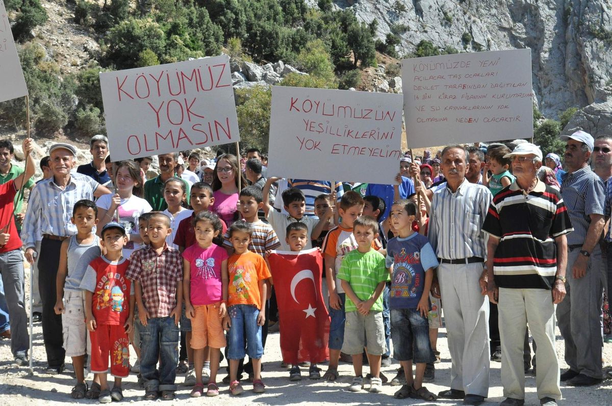 Köylülerden Mermer Ocağı Tepkisi