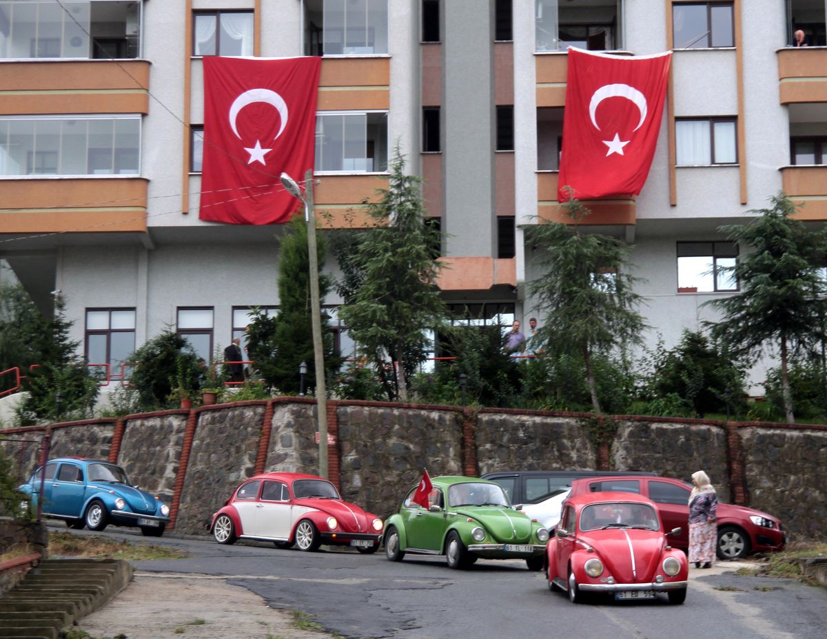 Modifiye Tutkunlarından Şehide Sessiz Ziyaret