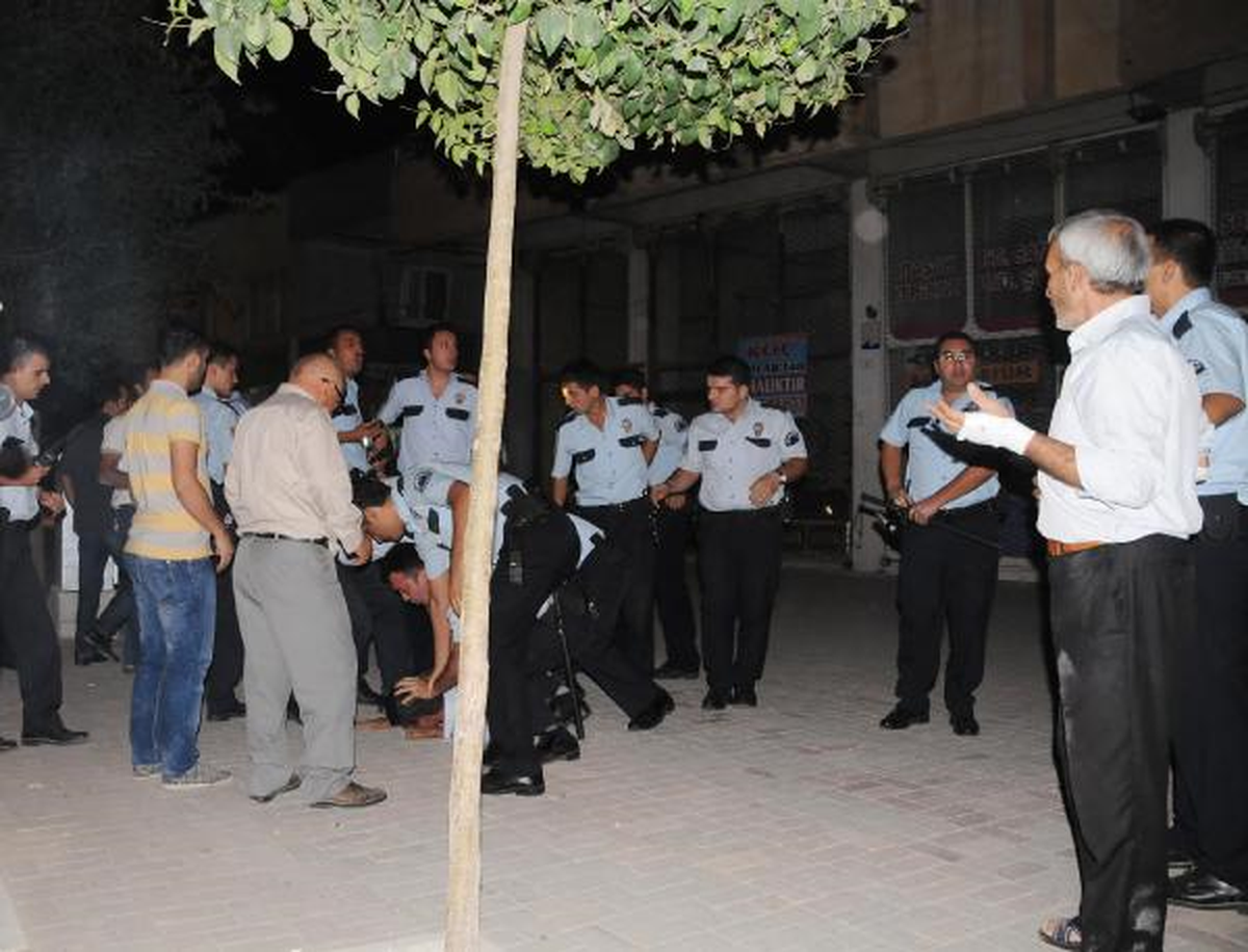 Şanlıurfa\'da Kavga: 1 Yaralı, 4 Gözaltı