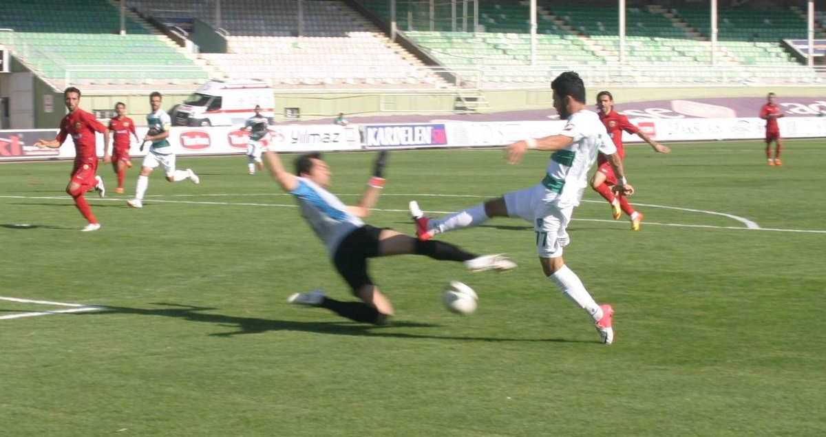 Malatyaspor Lige Puan Kaybıyla Başlıyor