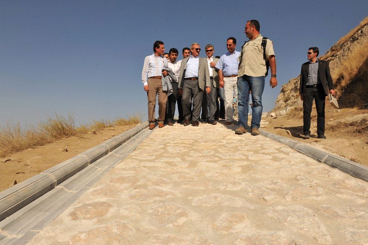 Urartuya Yeni Yol